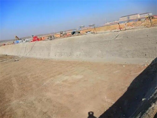 铁力高铁桩基础建设